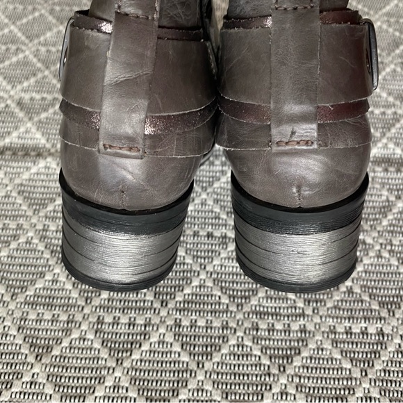 Like New Grey Dromedaris Women Boot Size 6 - Picture 3 of 6